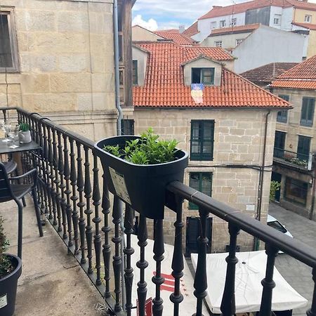 Hyp - A Casa Do Correo Vello - O Balcon Lägenhet Pontevedra Exteriör bild